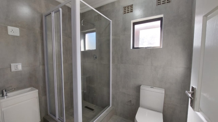 7 Bedroom Property for Sale in Cintsa East Eastern Cape